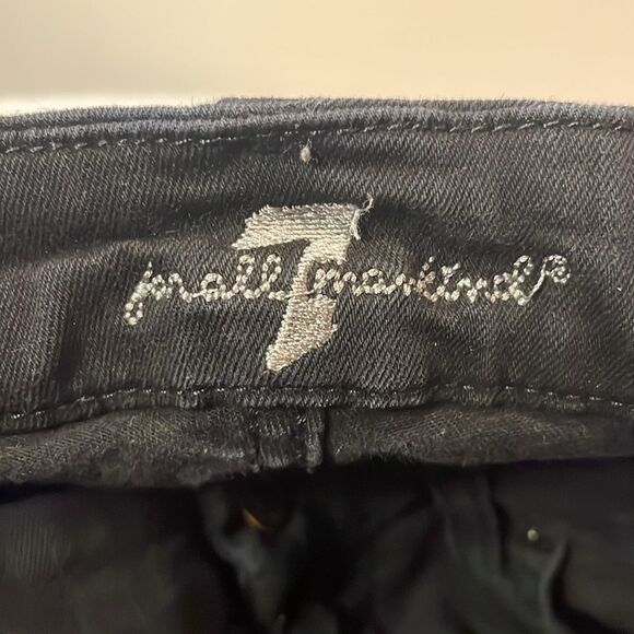 7 For All Mankind- “Karah Crop” High Rise Skinny Ankle Jeans in Black- Size 30 - Picture 4 of 9